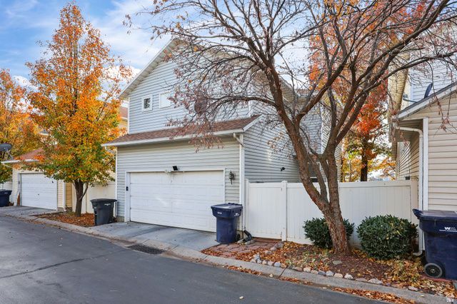 1623 S 925 W, Woods Cross, UT 84087