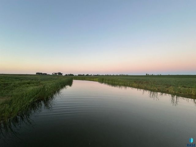 46644 Prairie Dr Drive, Tea, SD 57064