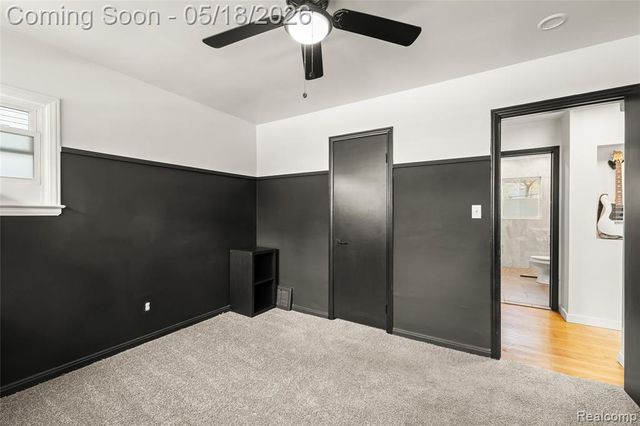 1916 Kalama Avenue, Royal Oak, MI 48067
