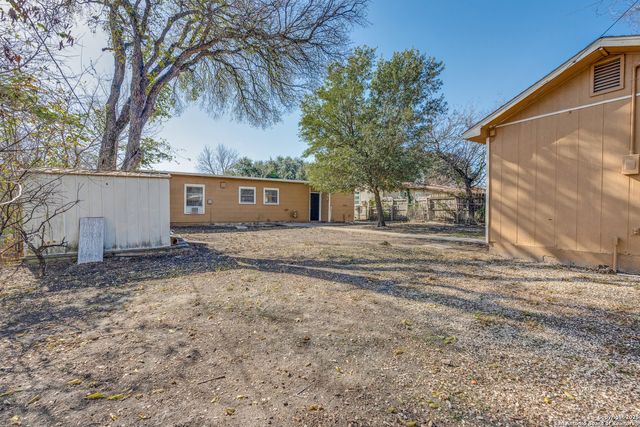 423 OLNEY DR, San Antonio, TX 78209