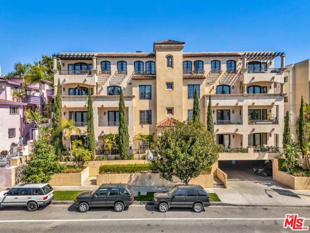 1414 S Beverly Glen Boulevard 301, Los Angeles, CA 90024