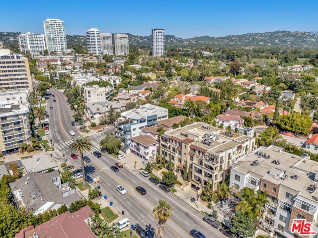 1414 S Beverly Glen Boulevard 301, Los Angeles, CA 90024