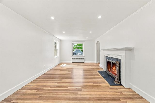 49 Parkside Circle, Braintree, MA 02184