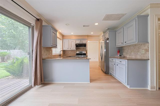 3614 Bee Bayou Lane, Sugar Land, TX 77479