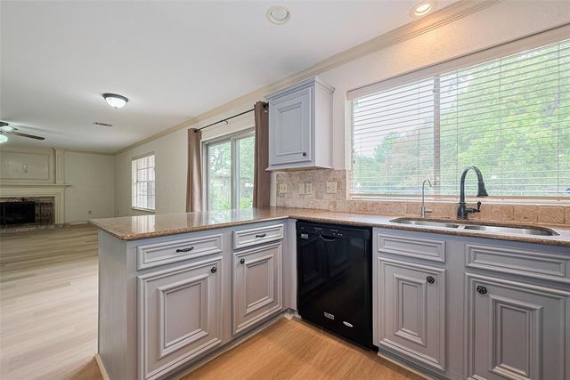 3614 Bee Bayou Lane, Sugar Land, TX 77479