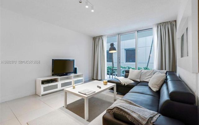 3901 S Ocean Dr 1B, Hollywood, FL 33019