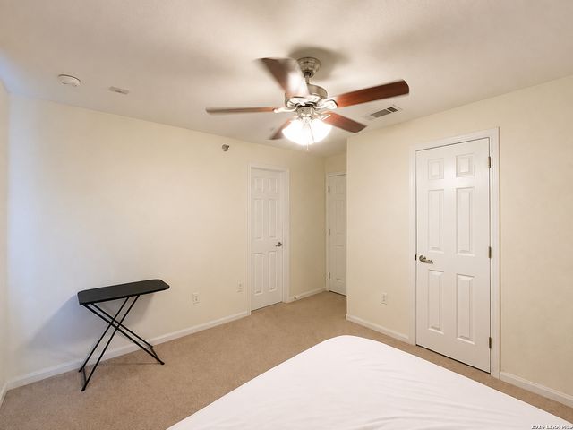7323 Snowden Rd Apt 1307, San Antonio, TX 78240