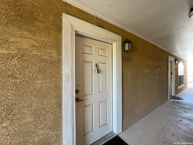 7323 Snowden Rd Apt 1307, San Antonio, TX 78240
