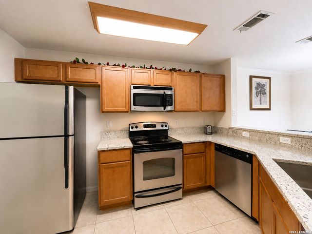 7323 Snowden Rd Apt 1307, San Antonio, TX 78240