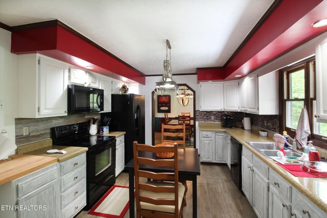 4708 Springbrook Rd, Knoxville, TN 37921