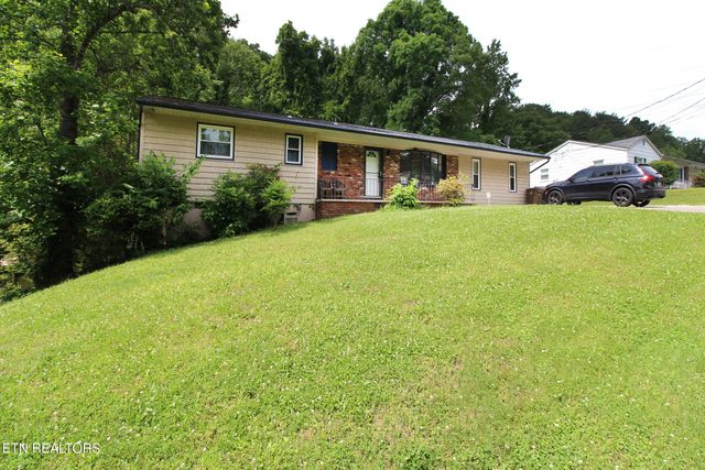 4708 Springbrook Rd, Knoxville, TN 37921