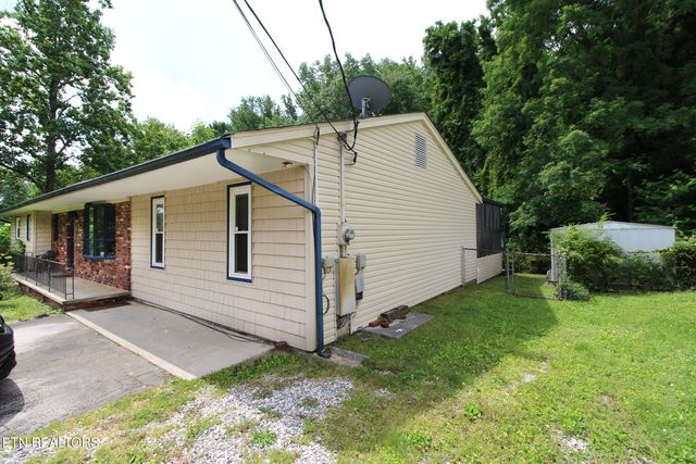 4708 Springbrook Rd, Knoxville, TN 37921