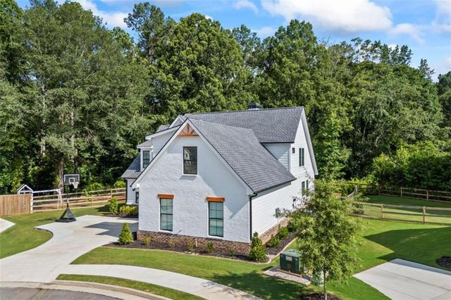 509 Mill Farm Lane, Monroe, GA 30655