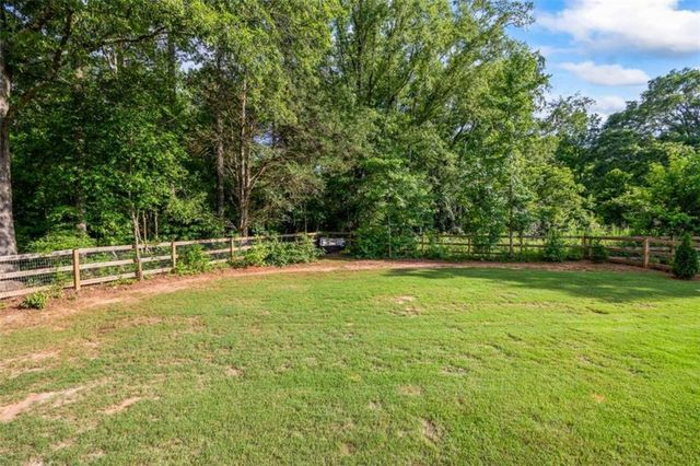 509 Mill Farm Lane, Monroe, GA 30655