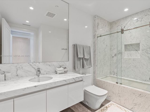 17901 Collins Avenue 2602, Sunny Isles Beach, FL 33160