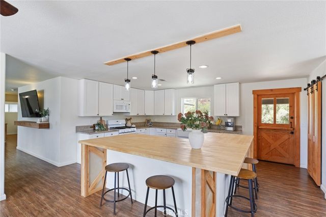 53777 Road 200, O'neals, CA 93645