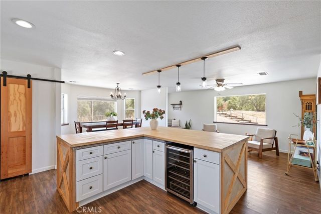 53777 Road 200, O'neals, CA 93645