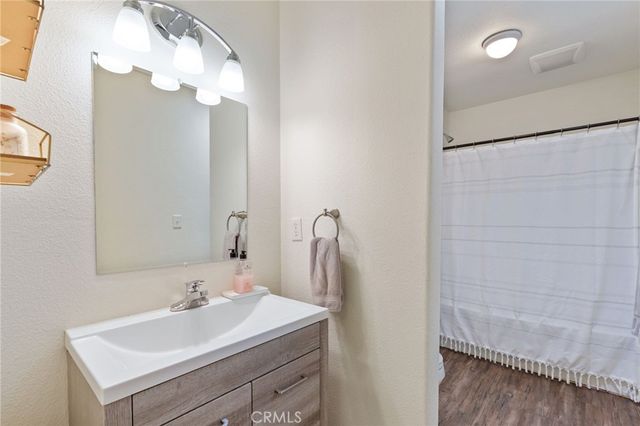 53777 Road 200, O'neals, CA 93645