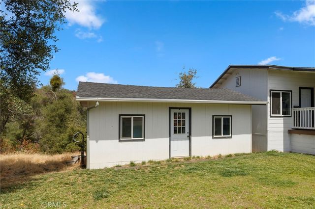53777 Road 200, O'neals, CA 93645