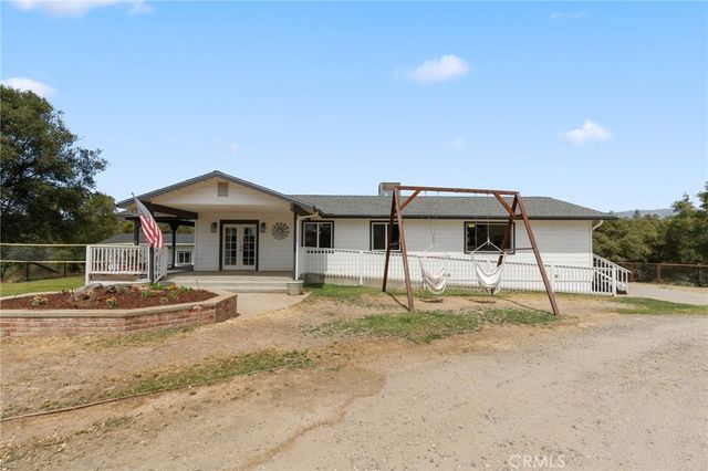 53777 Road 200, O'neals, CA 93645