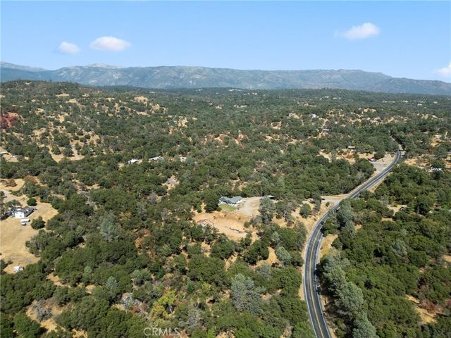 53777 Road 200, O'neals, CA 93645