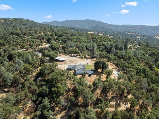 53777 Road 200, O'neals, CA 93645