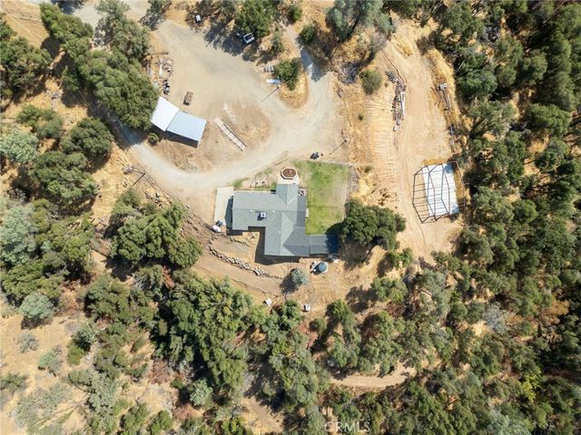 53777 Road 200, O'neals, CA 93645