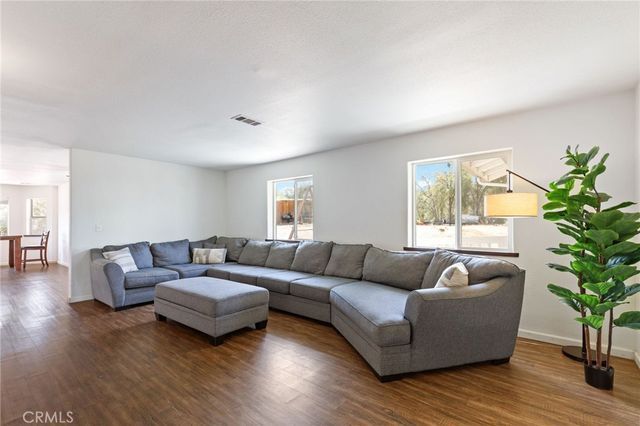 53777 Road 200, O'neals, CA 93645