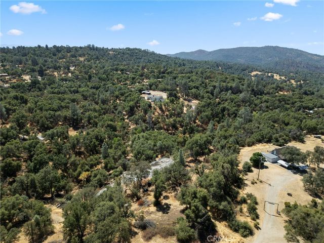 53777 Road 200, O'neals, CA 93645