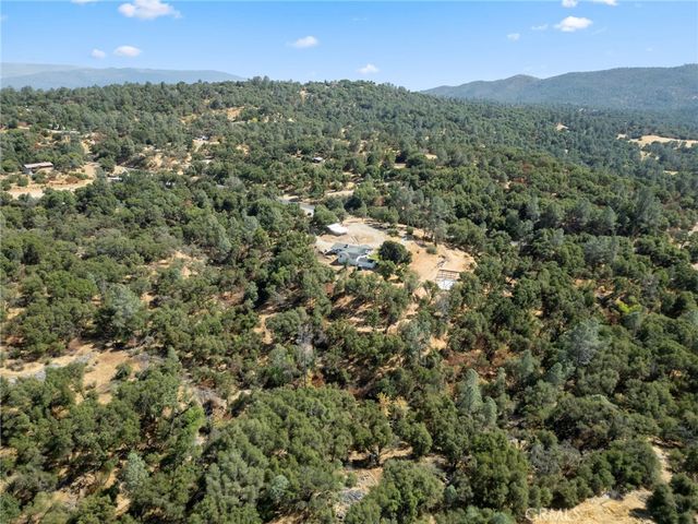 53777 Road 200, O'neals, CA 93645