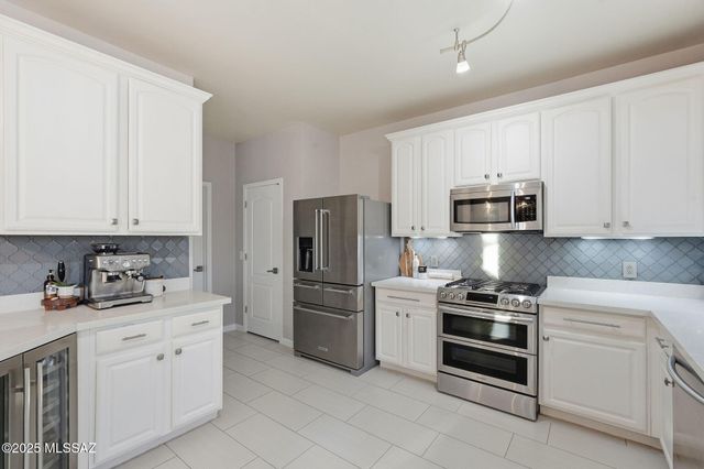 5952 E Sanderling Drive, Tucson, AZ 85756