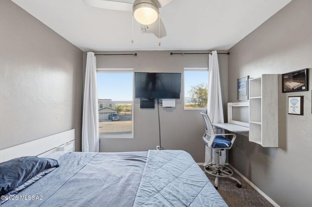 5952 E Sanderling Drive, Tucson, AZ 85756