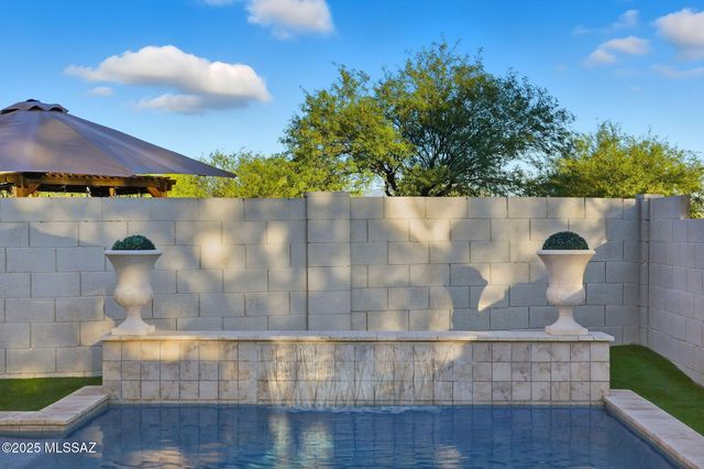 5952 E Sanderling Drive, Tucson, AZ 85756