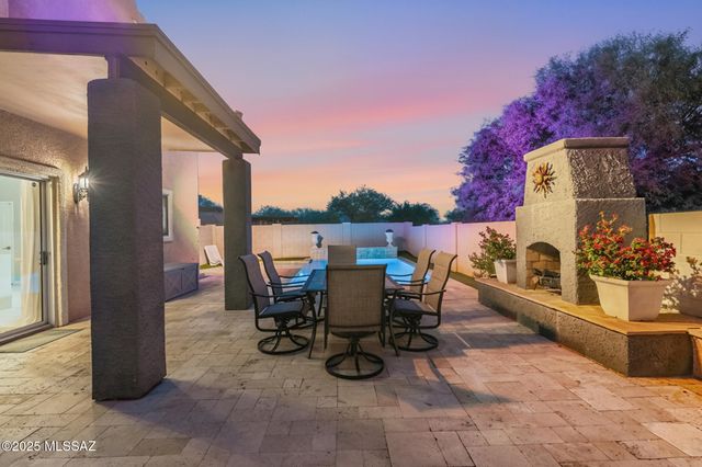 5952 E Sanderling Drive, Tucson, AZ 85756