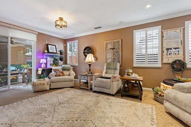 2216 Wighill Cir, Roseville, CA 95747