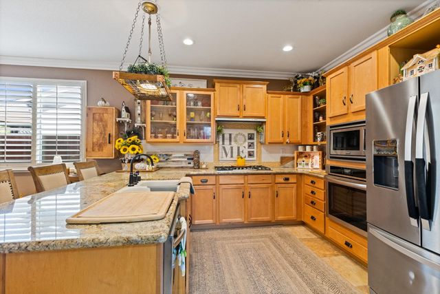 2216 Wighill Cir, Roseville, CA 95747