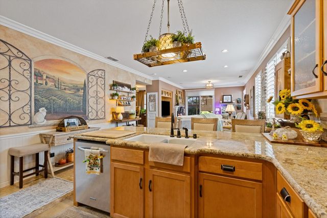 2216 Wighill Cir, Roseville, CA 95747