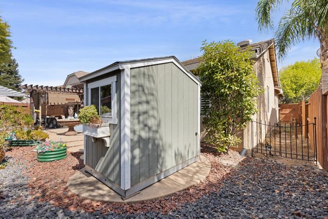 2216 Wighill Cir, Roseville, CA 95747