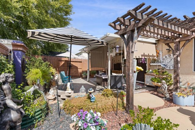 2216 Wighill Cir, Roseville, CA 95747