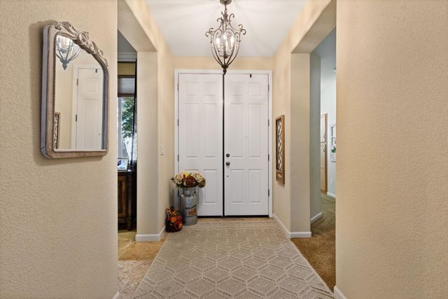 2216 Wighill Cir, Roseville, CA 95747