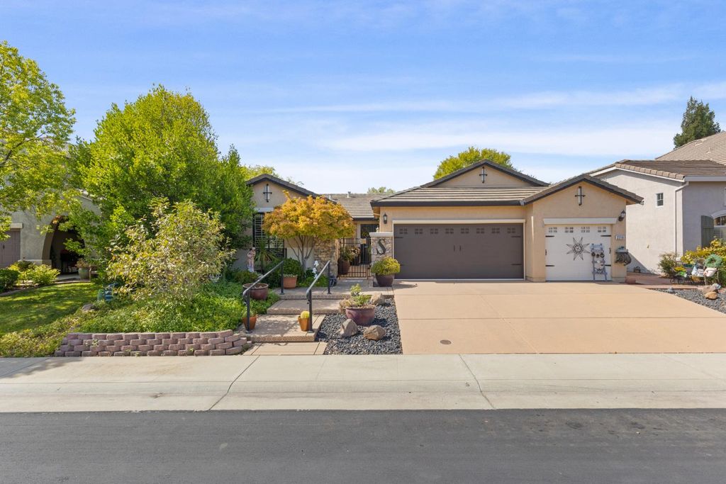 2216 Wighill Cir, Roseville, CA 95747