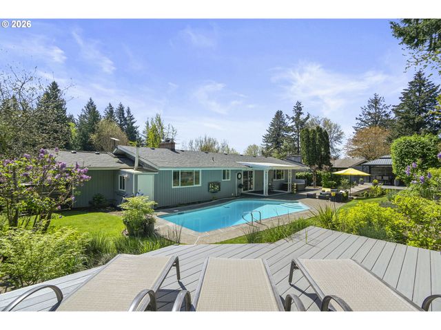 2780 Sw WEST POINT Ave, Portland, OR 97225