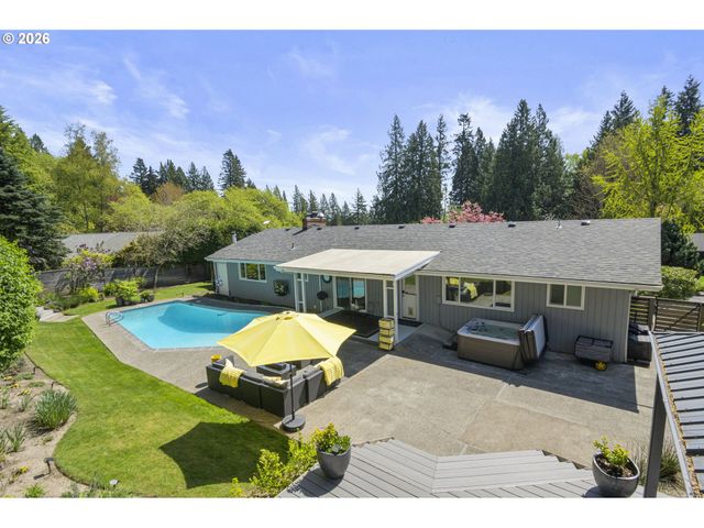 2780 Sw WEST POINT Ave, Portland, OR 97225