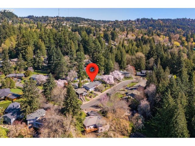 2780 Sw WEST POINT Ave, Portland, OR 97225