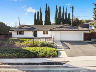 601 Casa Blanca, Fullerton, CA 92832