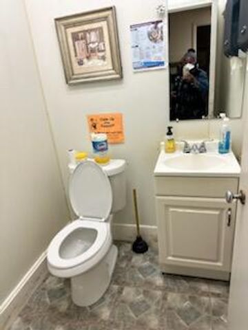 15819 Schoolcraft Street, Detroit City, MI 48227