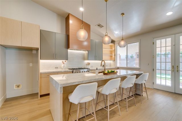 3071 Misty Moon Avenue, Henderson, NV 89052