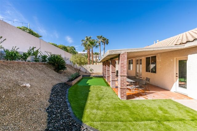 3071 Misty Moon Avenue, Henderson, NV 89052