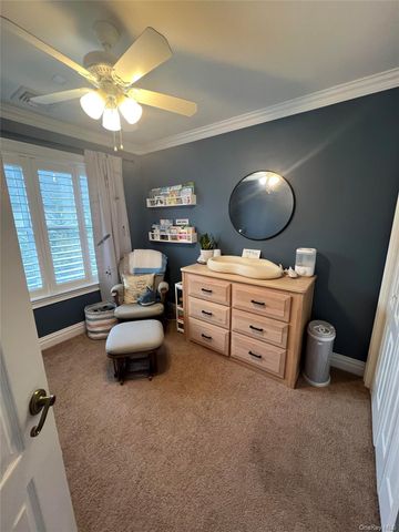 12 Della Drive, West Babylon, NY 11704