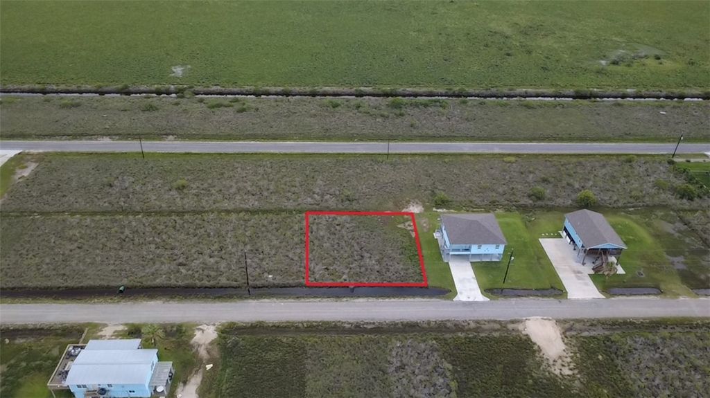 129 WEST PIN OAK Lane, Rockport, TX 78382 — exterior